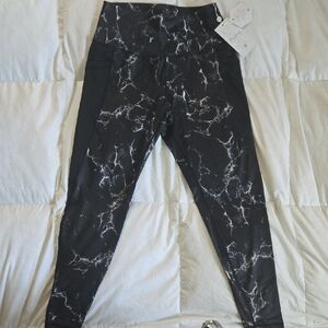 NY Collection Black and White Patterned Leggings